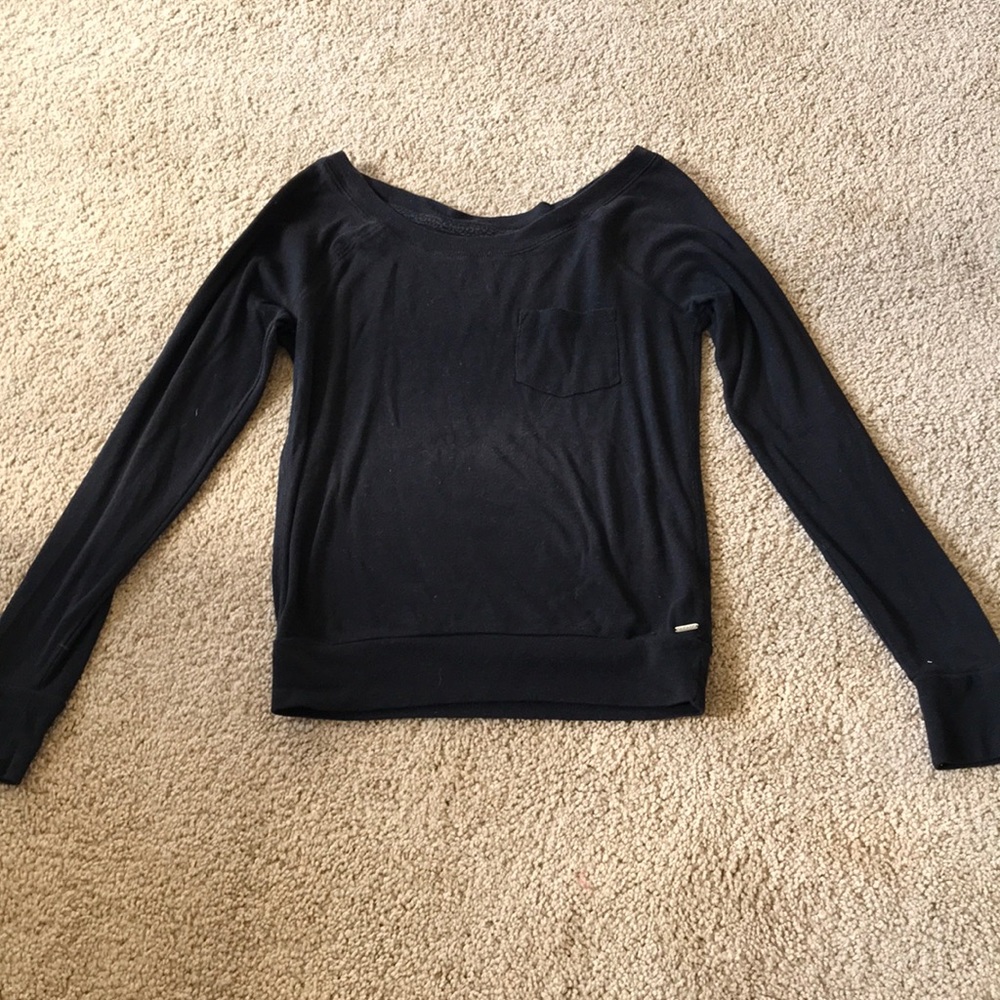 Black long sleeved Garage top